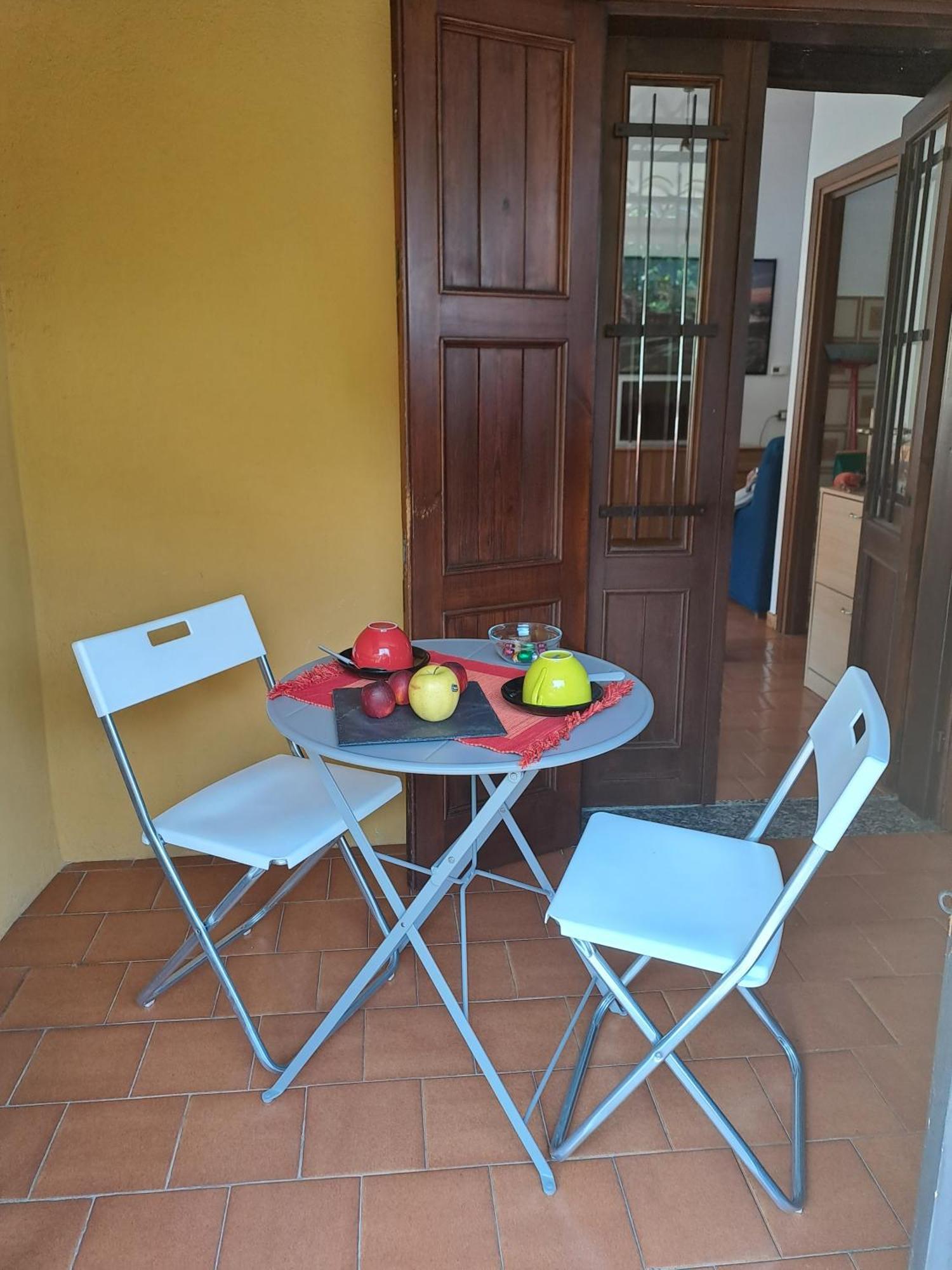 Mansardhouse Zona Bellagio Apartment Magreglio ภายนอก รูปภาพ
